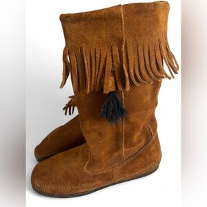✨ Vintage Minnetonka Fringe Moccasin Boots — Size 7 ✨